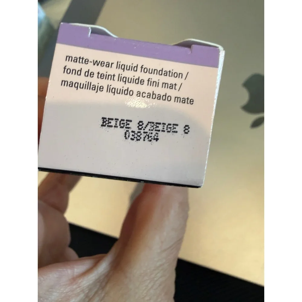 Mary Kay TimeWise Matte-Wear Liquid Foundation Beige 8 1oz New in Box